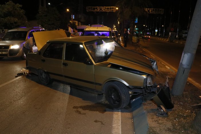 Adana'da polisten kaçarken kaza yapan kişinin aracında uyuşturucu bulundu
