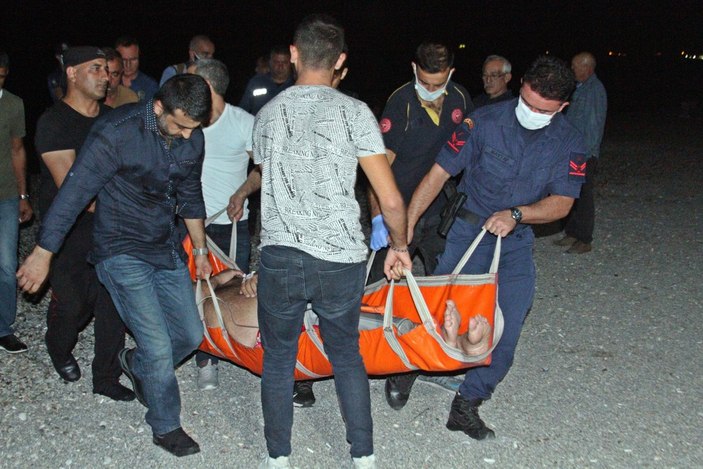 Antalya'da bir kişi girdiği denizde boğulma tehlikesi yaşadı