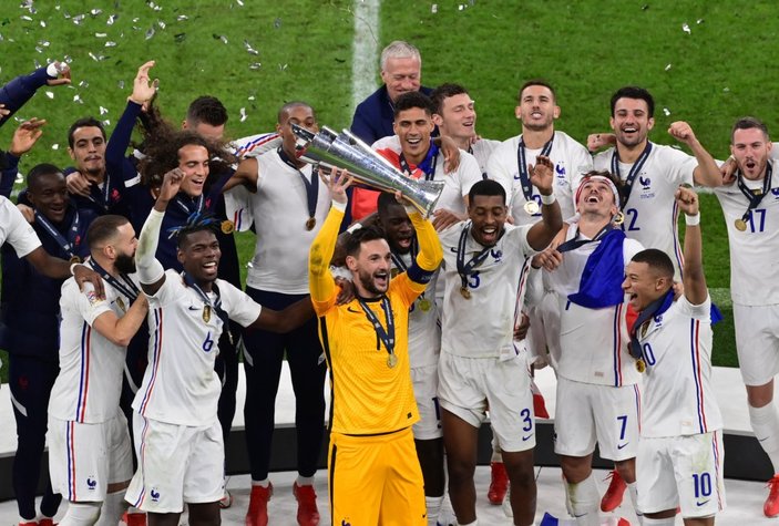 Fransa İspanya'yı 2-1 yenerek şampiyon oldu