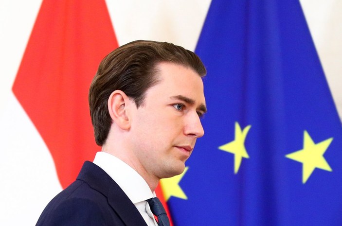 Avusturya'da Alexander Schallenberg, başbakanlık görevini devraldı