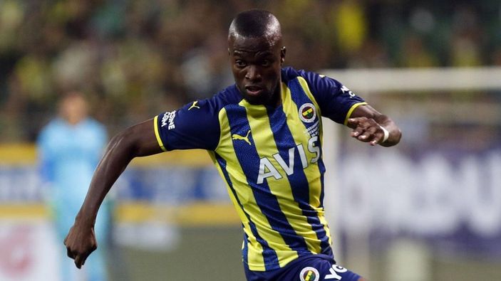 Fenerbahçe'ye Enner Valencia'dan kötü haber