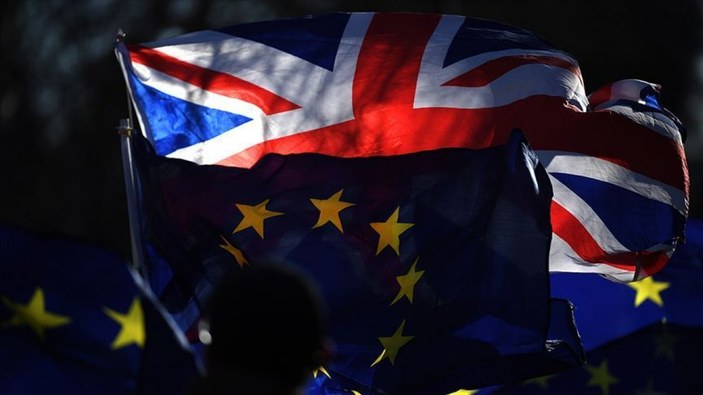 AB ile Birleşik Krallık arasında Brexit kavgası büyüyor