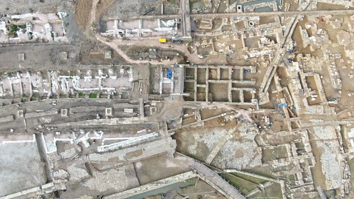 Kadıköy’de, Haydarpaşı Garı’ndaki kazılarda askeri sığınak bulundu