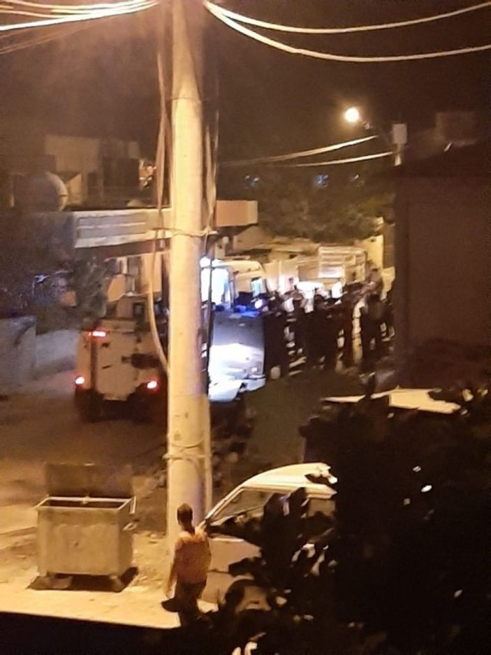 i Mardin'de kavga esnasında bıçaklanan bir kişi hastaneye kaldırıldı