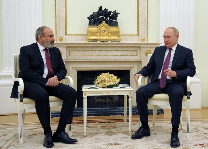 Vladimir Putin Moskova'da Nikol Paşinyan'ı kabul etti