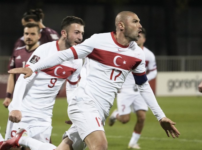 Alman basınından Letonya - Türkiye maçına yoğun ilgi