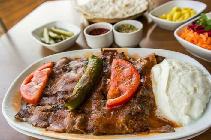 Bursa mutfağının meşhur lezzeti: İskender tarifi