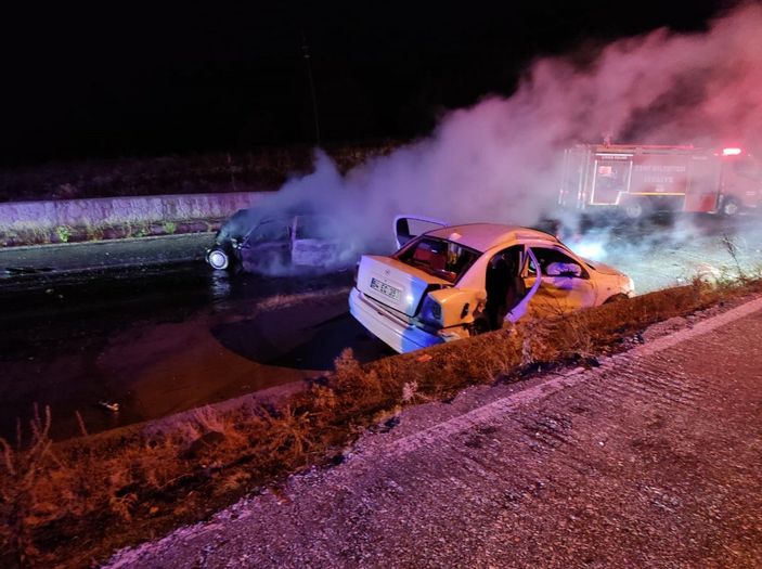 i Uşak'ta meydana gelen kazada 1 kişi yanarak hayatını kaybetti