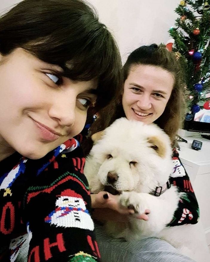 Meryem Boz'un lakabı neden mavi şimşek? İşte Meryem Boz'un merak edilen doğal saçı...