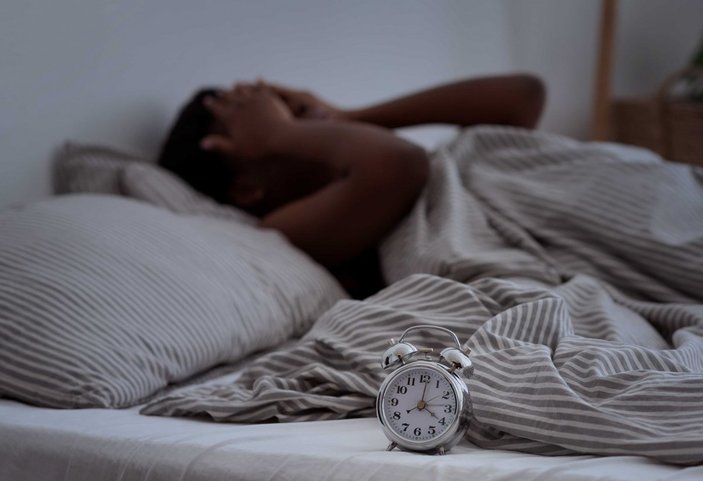 Sağlıklı uyku: Yetişkinler ve çocuklar kaç saat uyumalı