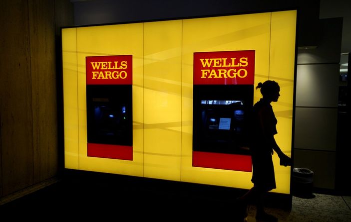r Wells Fargo