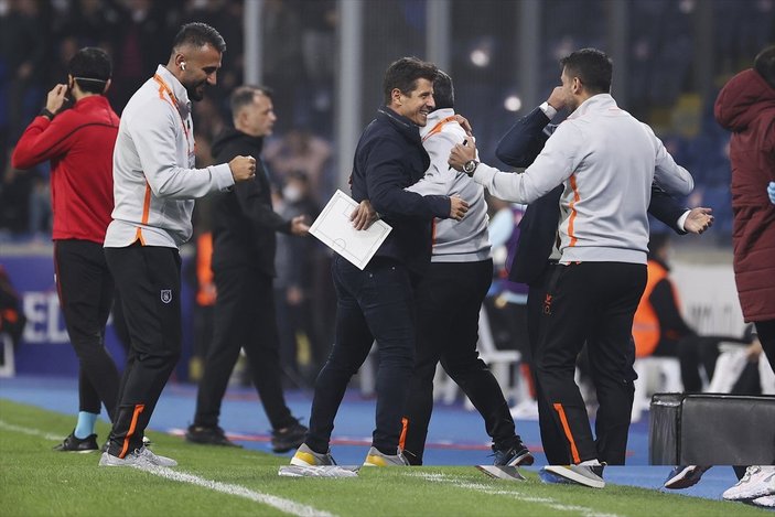 Beşiktaş deplasmanda Başakşehir'e mağlup oldu