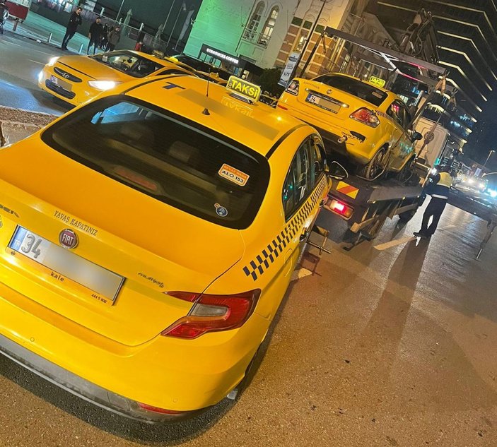 İstanbul'da yolcu seçen taksicilerin araçları çekildi