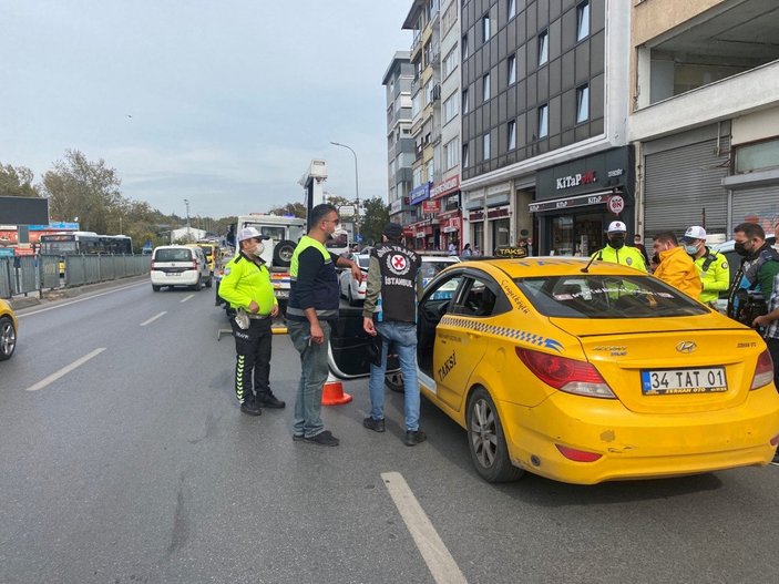 Kadıköy'de taksilere yönelik denetim yapıldı