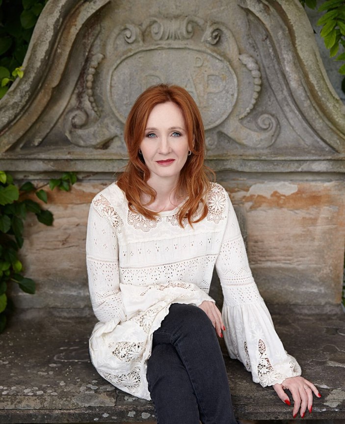 J.K Rowling'den içinizi ısıtacak kitap: Noel Domuçu ile Jack’in Müthiş Maceraları
