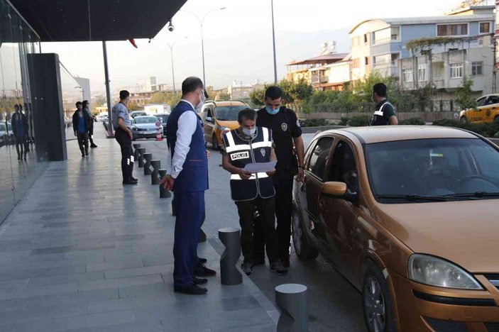 Türkiye genelinde yapılan denetimlerde 742 taksi hakkında cezai işlem uygulandı
