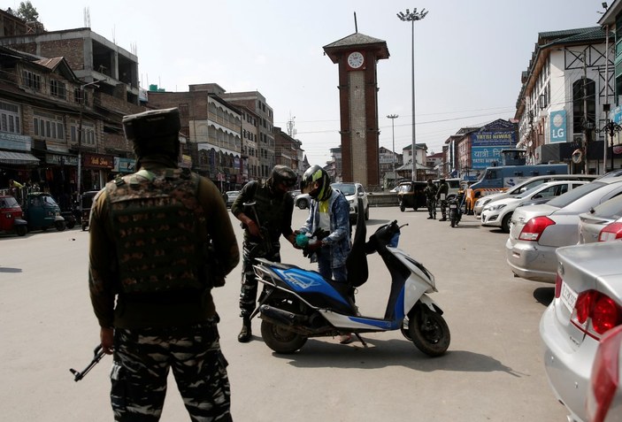 Hindistan’ın Cammu Keşmir bölgesinde çatışmalar: 8 ölü