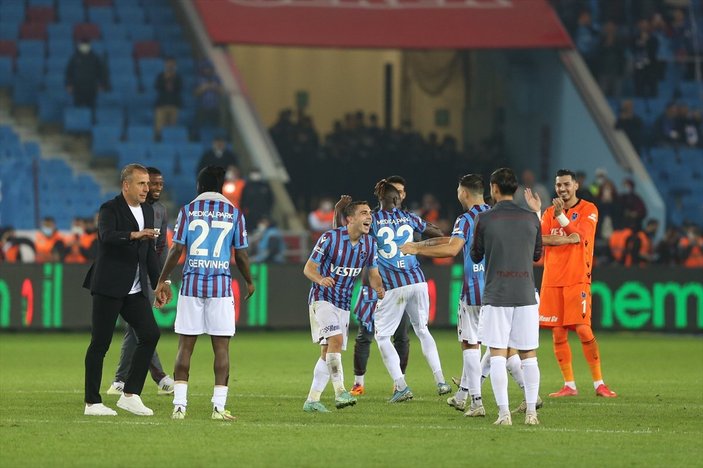 Trabzonsporlu oyuncular kolbastı oynadı