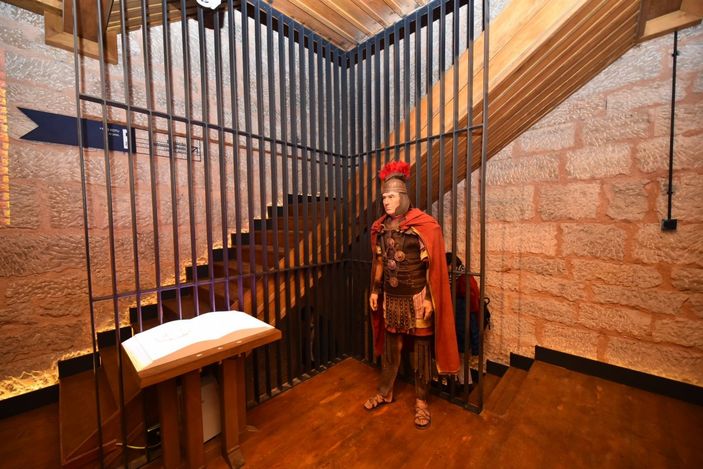 Bursa'da Zindankapı sanata kapılarını açtı