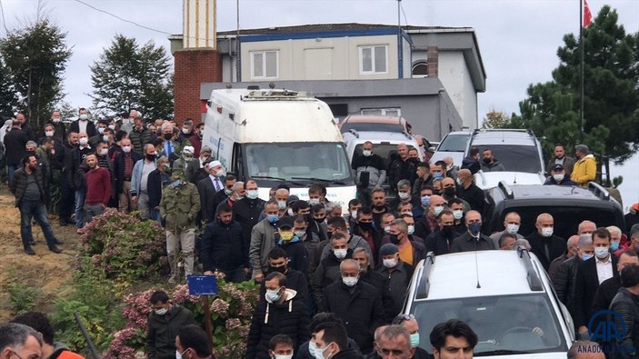 Zonguldak'ta göçük altında kalan 3 işçiden 2'si kurtarıldı: 1 ölü
