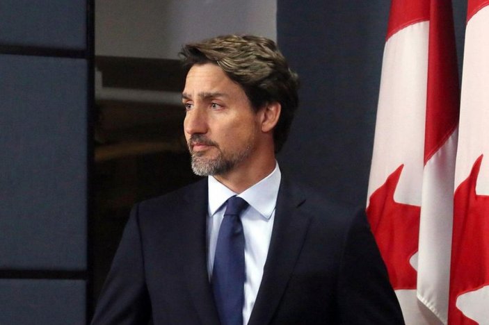 Justin Trudeau, tatil sonrası First Nation topluluğundan özür diledi