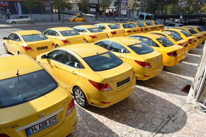 İstanbul'da taksi plakalarının satışında yeni dönem: Meslek şartı aranacak