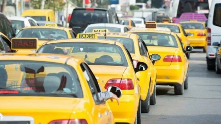 Taksici temsilcileri, İBB'nin taksi plakası uygulamasına dava açacak