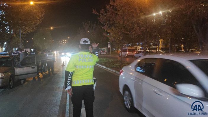 Bursa'da 300 polis ve drone ile asayiş uygulaması yapıldı