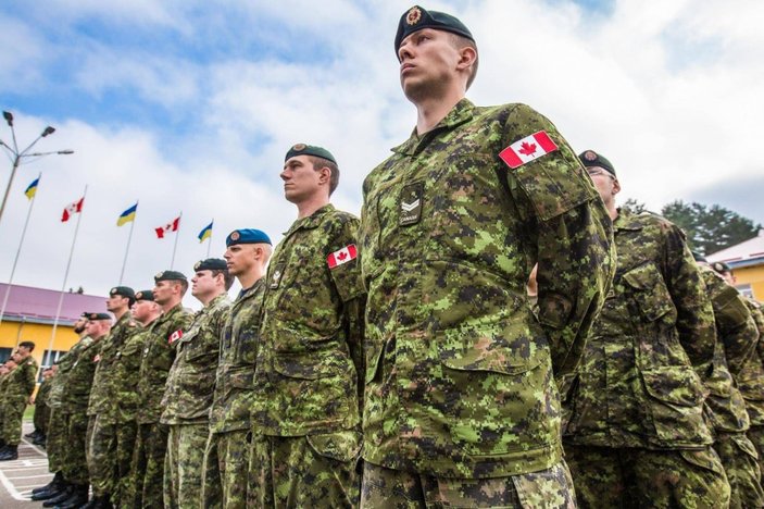 Kanada'da cinsel istismardan dolayı üst düzey komutanlar görevden alındı