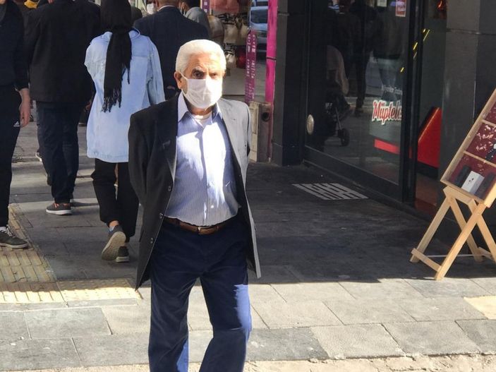 Elazığ’da vaka sayıları aşıyla birlikte düşüşe geçti