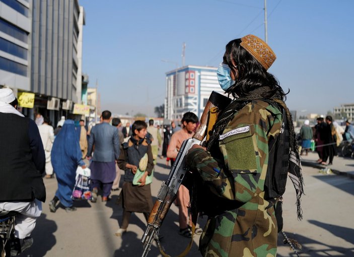 Taliban, Afganistan'da işçi maaşlarını buğdayla ödeyecek