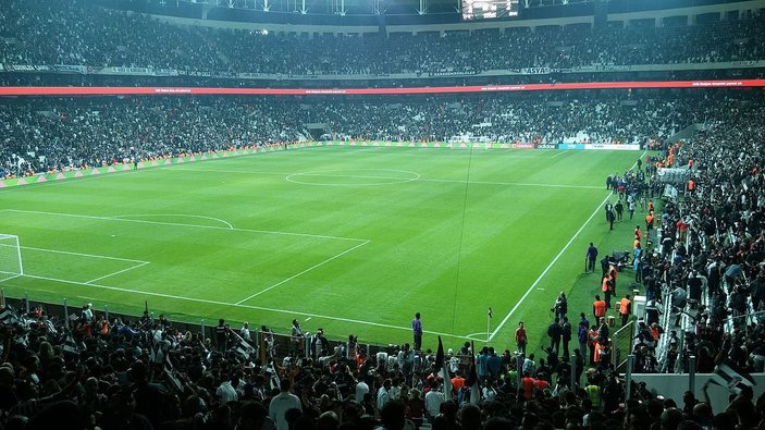 Beşiktaş-Galatasaray derbisini 20 bin kişi stattan izleyecek
