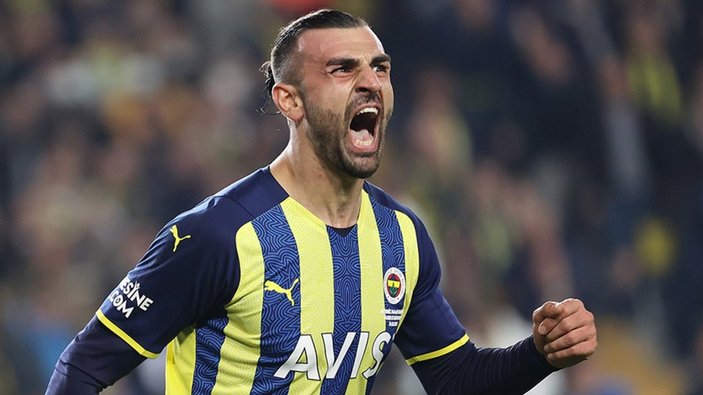 Serdar Dursun, Fenerbahçe adına ilk kafa golünü kaydetti