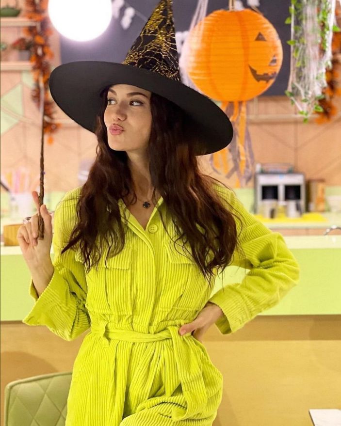 Alparslan: Büyük Selçuklu dizisinin Akça'sı Fahriye Evcen cadı oldu! İşte o kareler