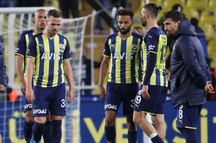 Rıdvan Dilmen: Fenerbahçe hazırlık maçından beri aynı golü yiyor