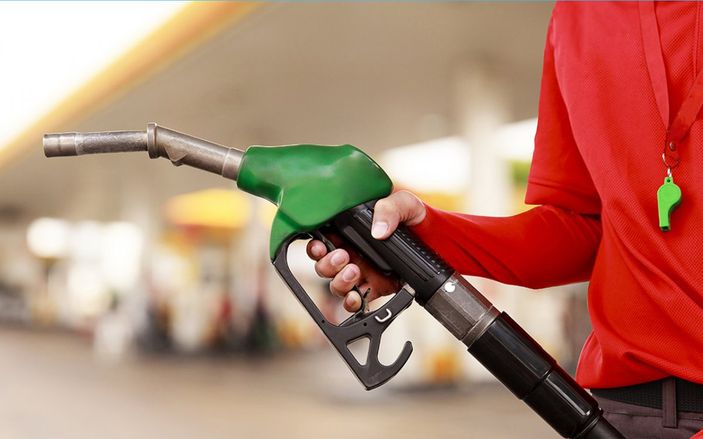 Benzine bir zam daha geldi