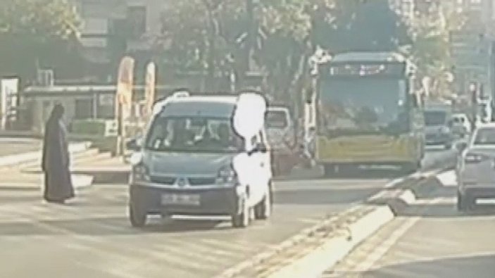Ümraniye’de, scooter kullanan kadını İETT otobüsü ezdi
