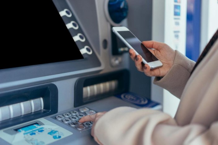 28 Ekim Perşembe EFT ve havale yapılır mı, hesaba geçer mi?