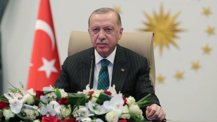 Cumhurbaşkanı Erdoğan, Bakü dönüşü gazetecilerin sorularını yanıtladı