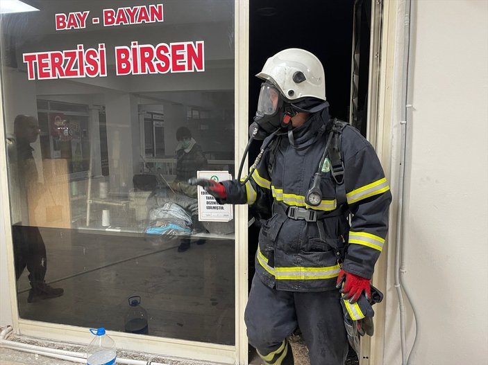 Edirne'de unutulan ütü yangın çıkardı