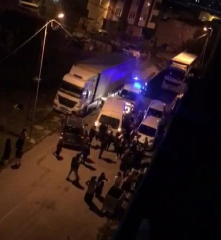 Arnavutköy'de kardeş kavgası: Araya giren kuzenin bacağı koptu