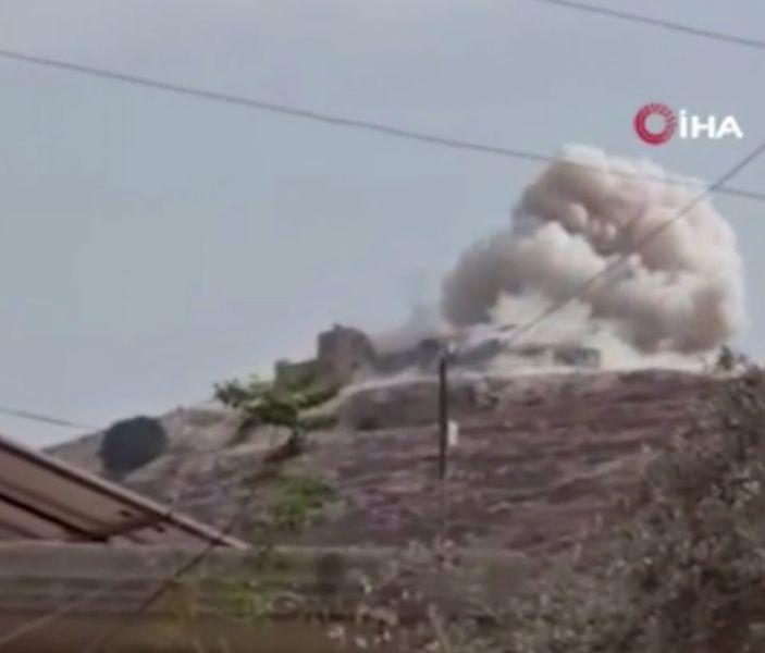 Esad rejiminden İdlib'e 10 hava saldırısı