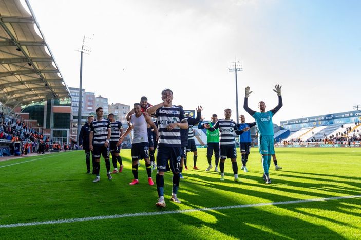 Kasımpaşa, Yeni Malatyaspor'u 2-0 mağlup etti