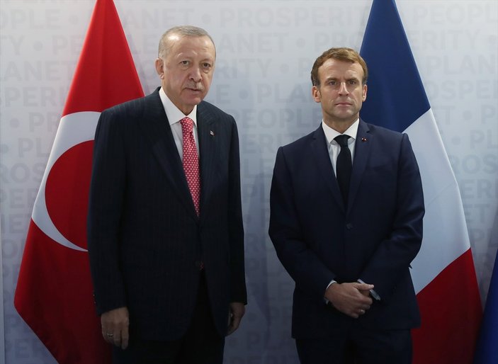 Cumhurbaşkanı Erdoğan ile Emmanuel Macron'dan Roma'da görüşme