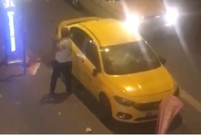 Ankara’da, kayınbiraderinin taksisine demir çubukla saldırdı