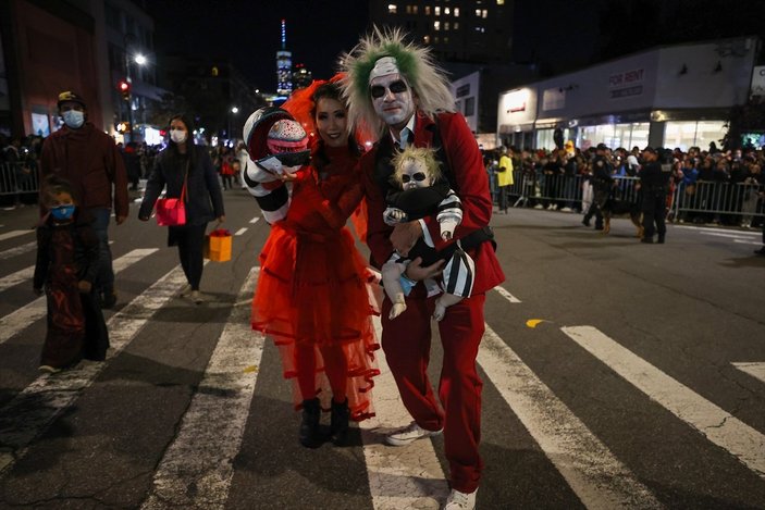 New York'ta Cadılar Bayramı'na özel yürüyüş düzenlendi