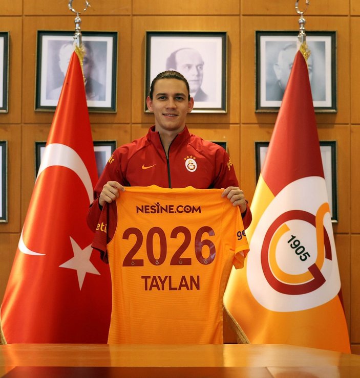 Galatasaray, Luyindama ve Taylan Antalyalı'nın sözleşmelerini uzattı