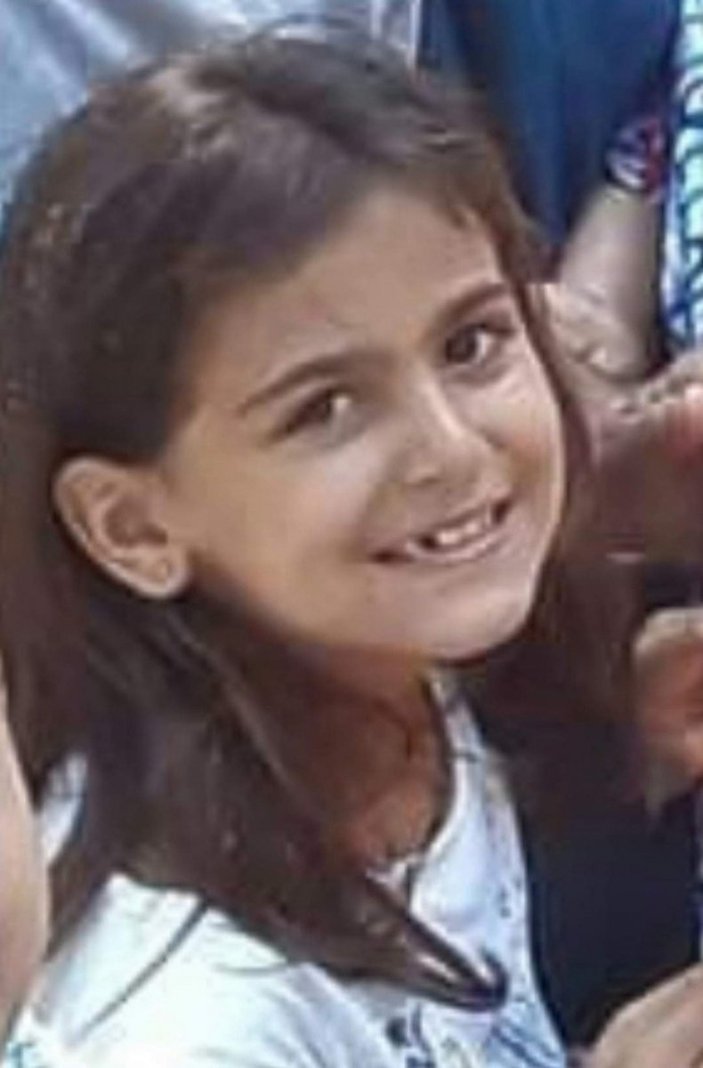 Samsun'da otomobilin çarptığı 11 yaşındaki kız çocuğu öldü