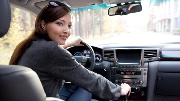 Trafik kazalarında kadın sürücünün ölüm riski yüzde 17 daha fazla