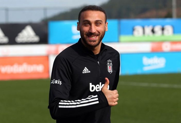 Cenk Tosun bonservisiyle geliyor